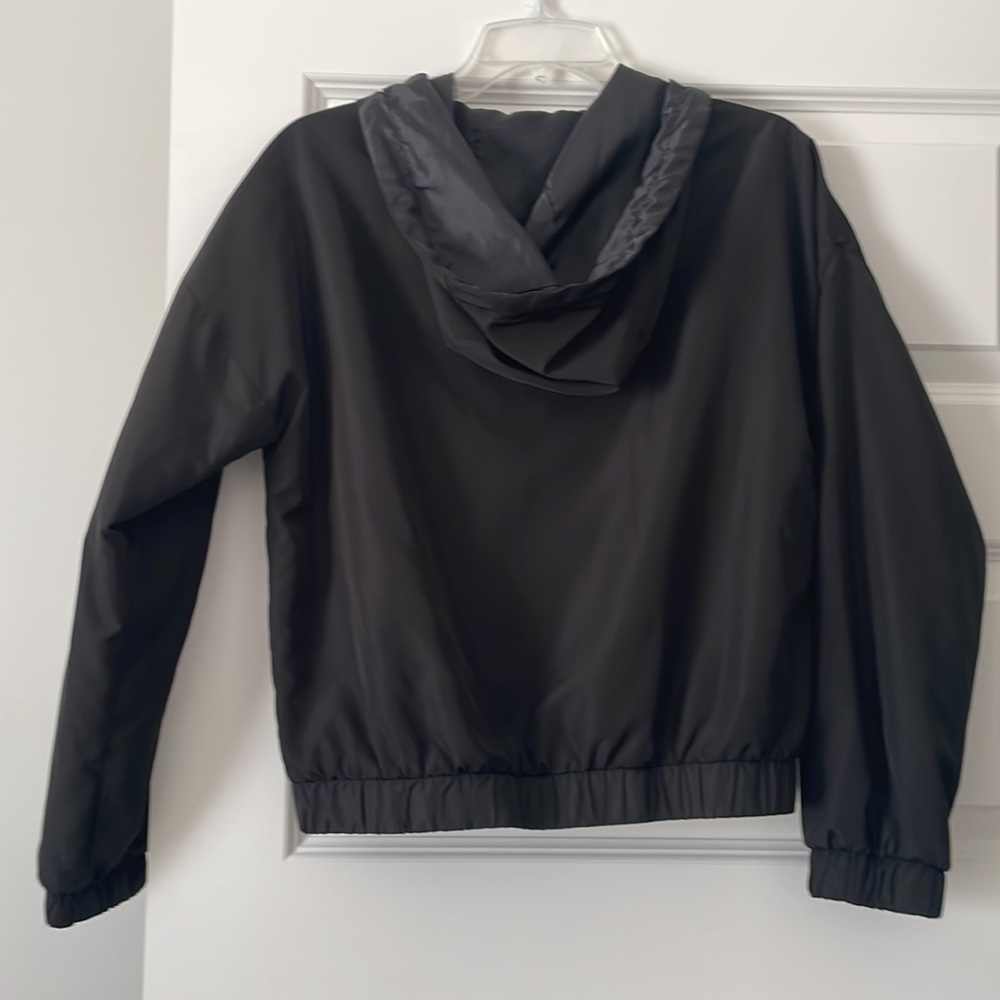 Wind Breaker Jacket - Picture 4 of 5